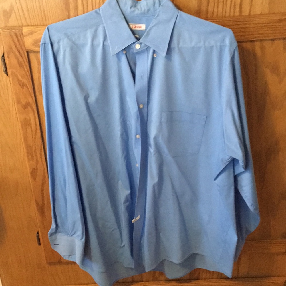 Izod Men’s Blue Dress Shirt